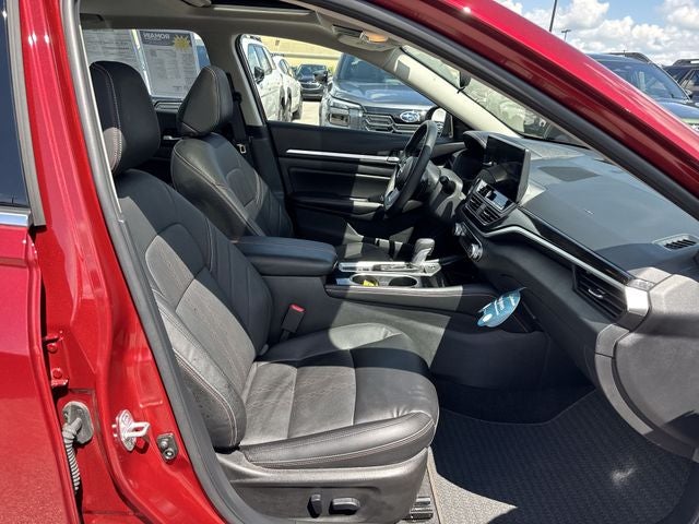 2025 Nissan Altima 2.5 SR