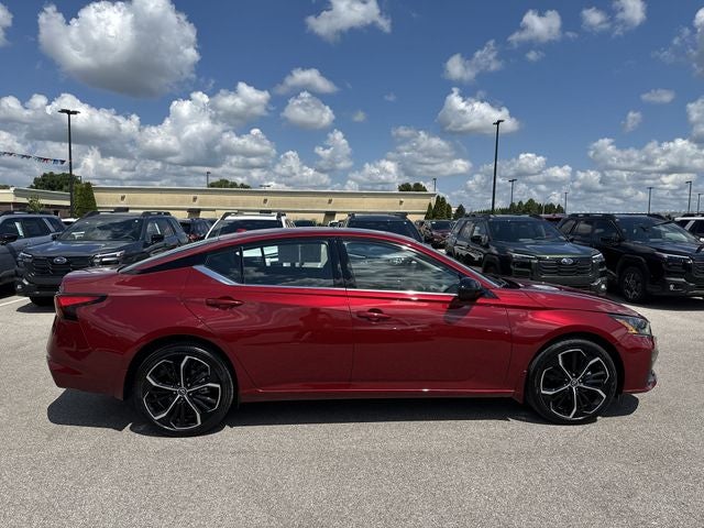 2025 Nissan Altima 2.5 SR