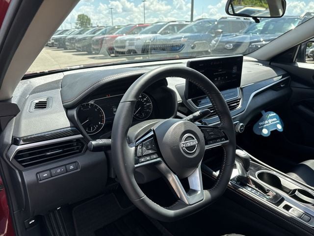 2025 Nissan Altima 2.5 SR
