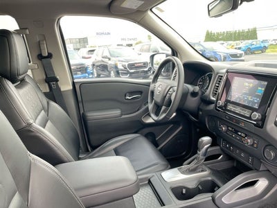 2024 Nissan Frontier SL