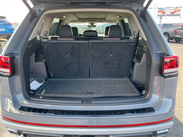 2024 Volkswagen Atlas 2.0T Peak Edition SE w/Technology