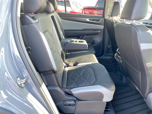 2024 Volkswagen Atlas 2.0T Peak Edition SE w/Technology