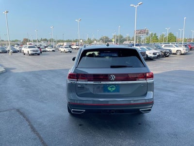 2025 Volkswagen Atlas 2.0T SE w/Technology
