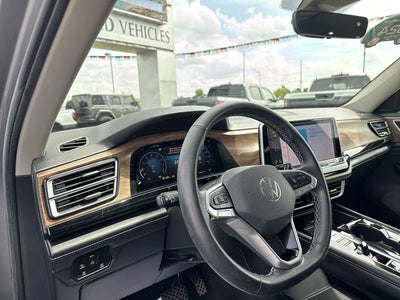 2024 Volkswagen Atlas 2.0T SE w/Technology