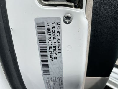 2023 Chrysler Pacifica Touring L