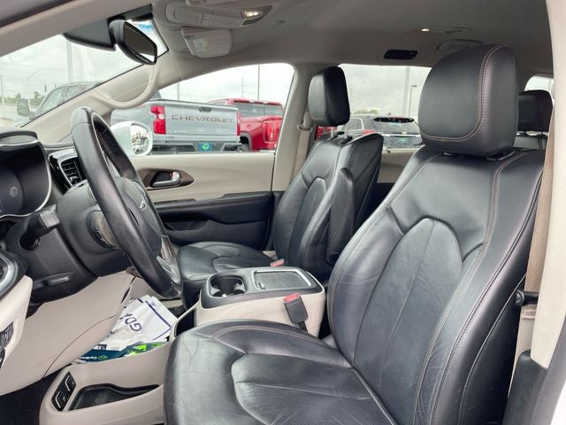 2017 Chrysler Pacifica Touring L Plus
