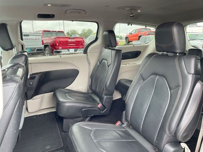 2017 Chrysler Pacifica Touring L Plus