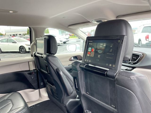 2017 Chrysler Pacifica Touring L Plus