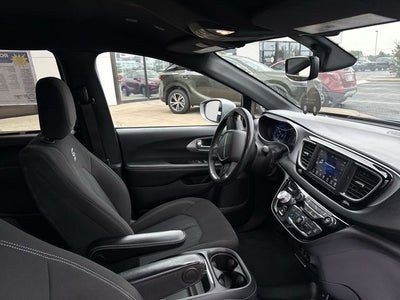 2020 Chrysler Pacifica Touring