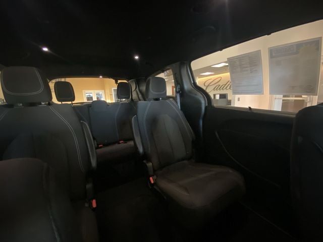 2020 Chrysler Pacifica Touring