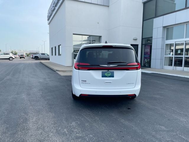 2026 Chrysler Pacifica Limited