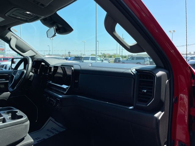 2025 Chevrolet Silverado 1500 LT LT1