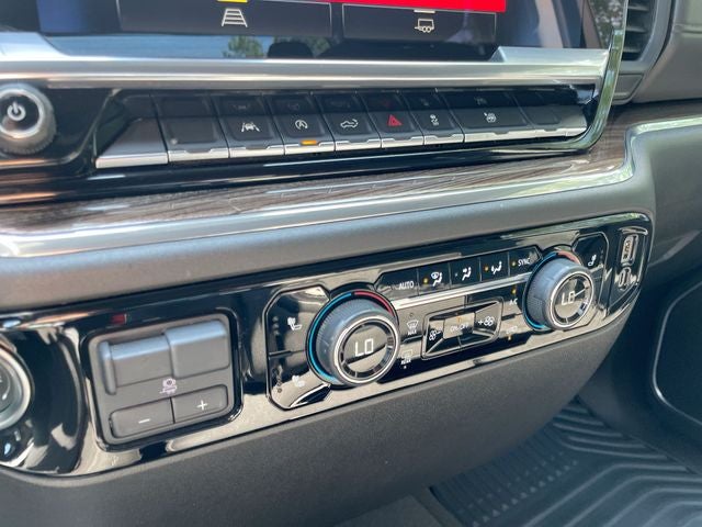 2025 Chevrolet Silverado 1500 LT LT1