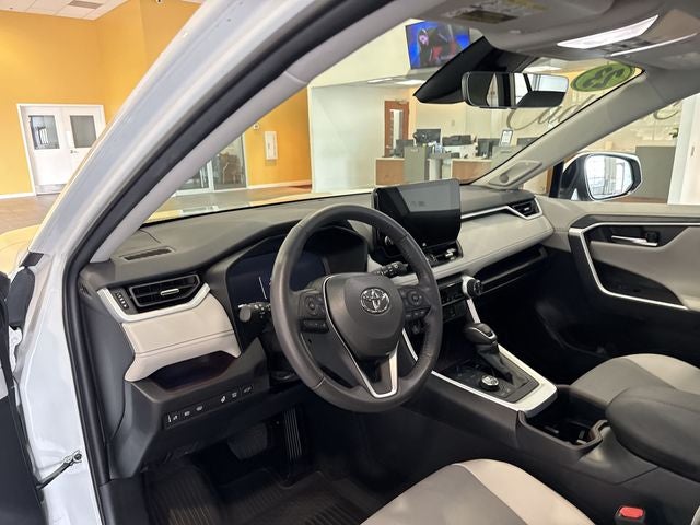 2023 Toyota RAV4 Limited