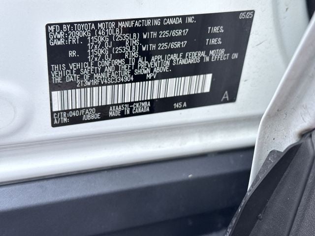 2025 Toyota RAV4 XLE