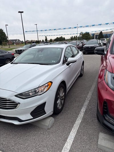 2020 Ford Fusion SE