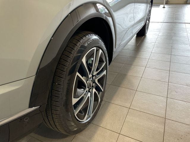 2025 Cadillac OPTIQ Sport