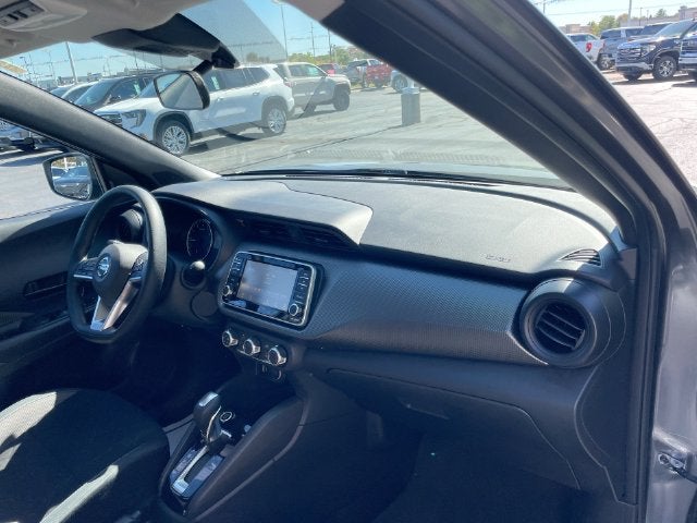 2020 Nissan Kicks S