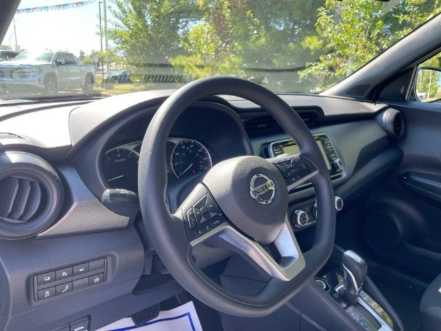 2020 Nissan Kicks S