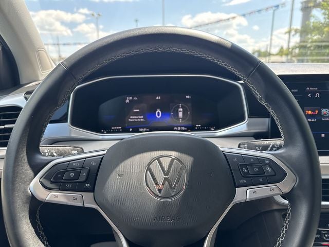 2025 Volkswagen Taos SE - Photo 23