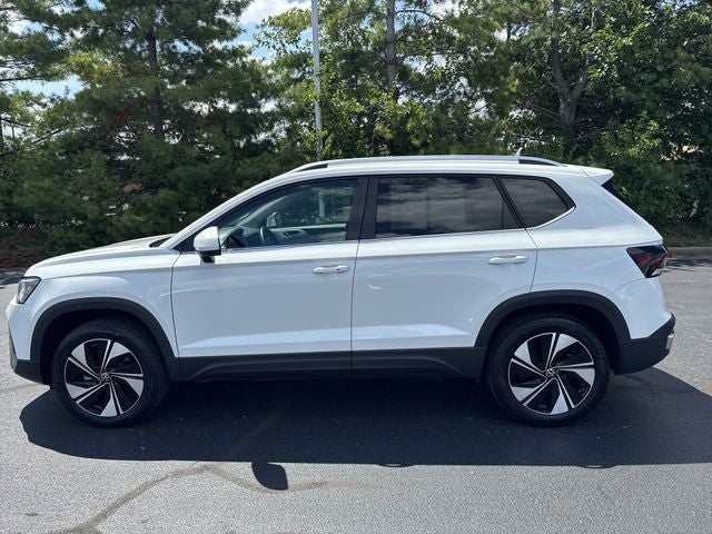 2025 Volkswagen Taos SE - Photo 3