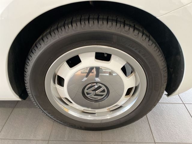 2015 Volkswagen Beetle 1.8T