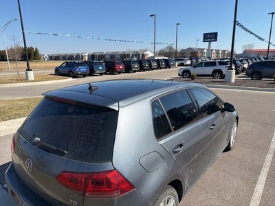 2015 Volkswagen Golf TDI SE 4-Door