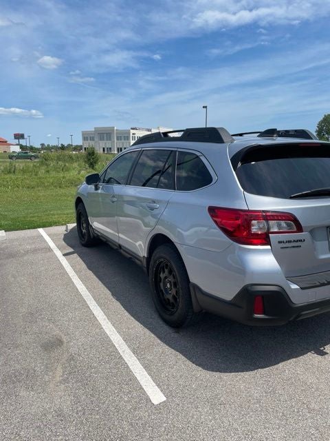 2019 Subaru Outback 2.5i Premium