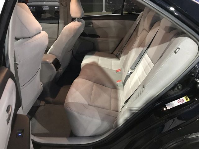 2016 Toyota Camry Hybrid LE