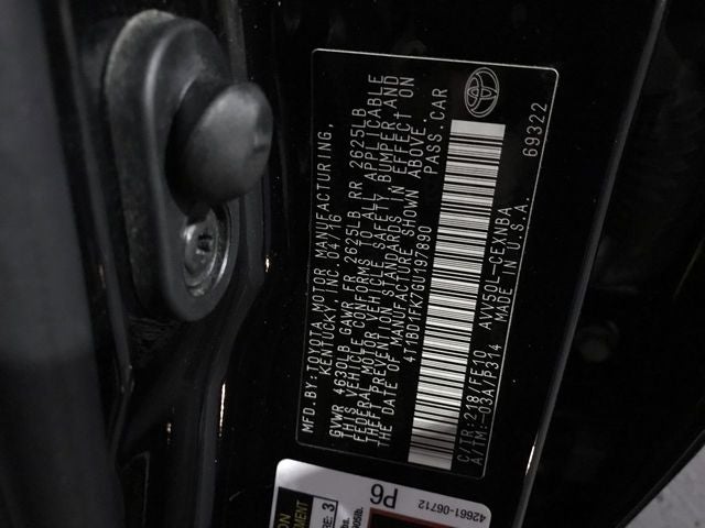 2016 Toyota Camry Hybrid LE