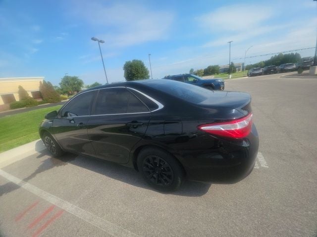 2016 Toyota Camry Hybrid LE