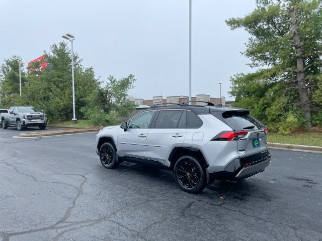 2025 Toyota RAV4 XSE - Photo 3