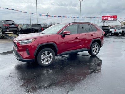 2025 Toyota RAV4 Hybrid XLE