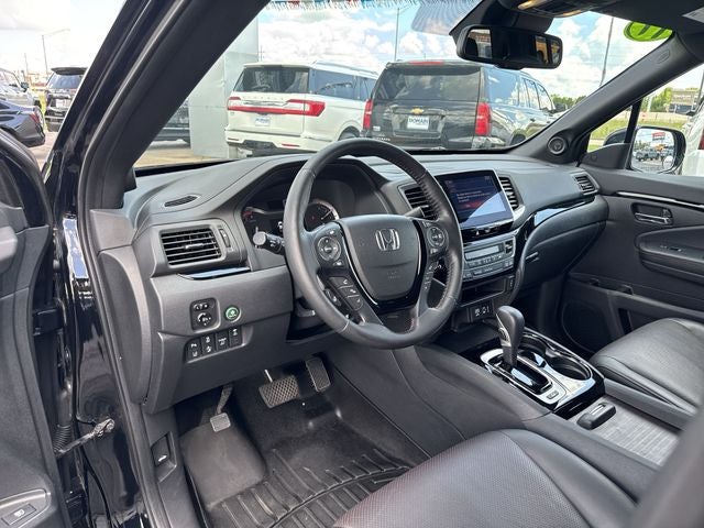 2017 Honda Ridgeline Black Edition