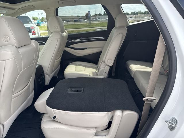 2022 Buick Enclave Essence