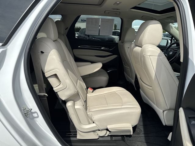 2022 Buick Enclave Essence