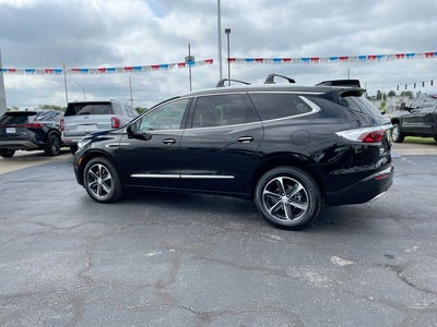 2022 Buick Enclave Essence