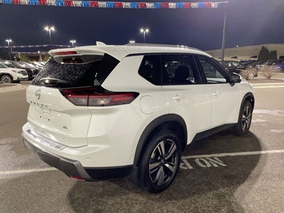 2024 Nissan Rogue SL