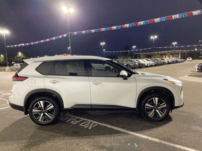 2024 Nissan Rogue SL