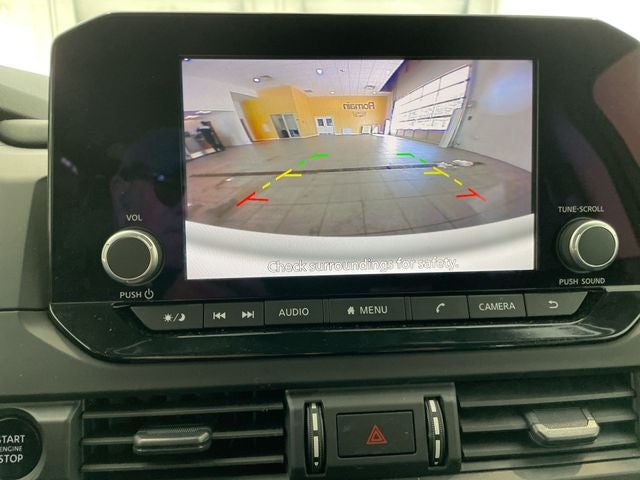 2025 Nissan Pathfinder S