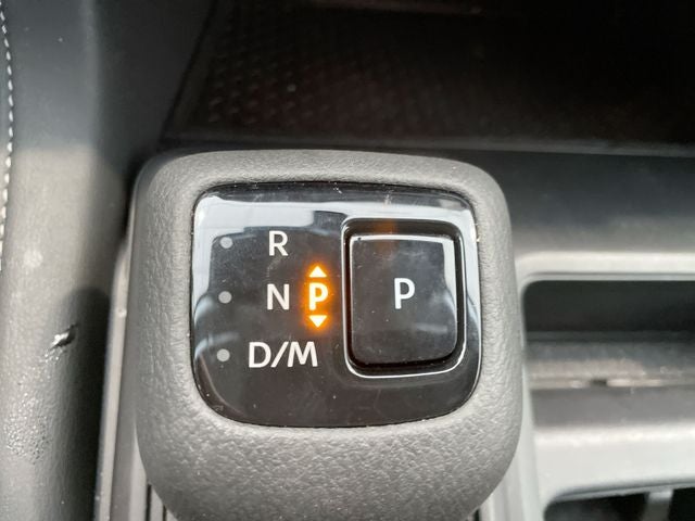 2025 Nissan Pathfinder S