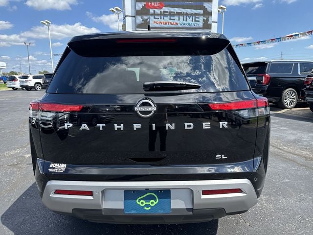 2025 Nissan Pathfinder SL