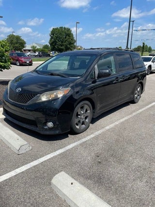 2011 Toyota Sienna SE