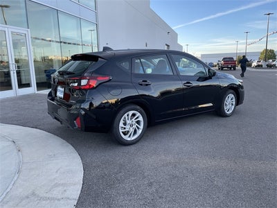 2025 Subaru IMPREZA Base