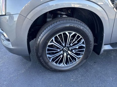 2025 Nissan Armada Platinum
