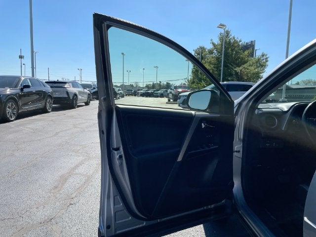 2017 Toyota RAV4 Hybrid Limited