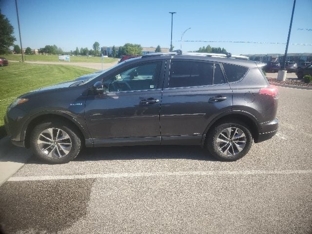 2016 Toyota RAV4 Hybrid XLE