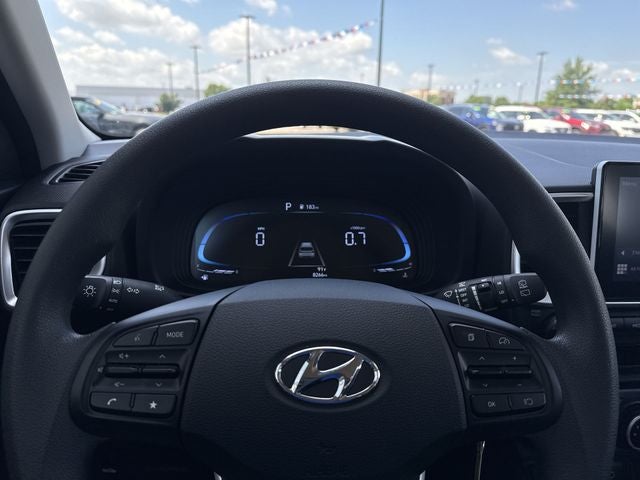 2025 Hyundai Venue SE