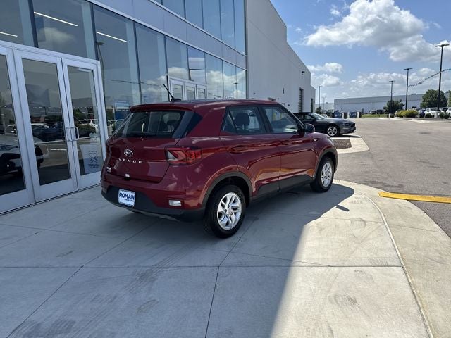 2025 Hyundai Venue SE