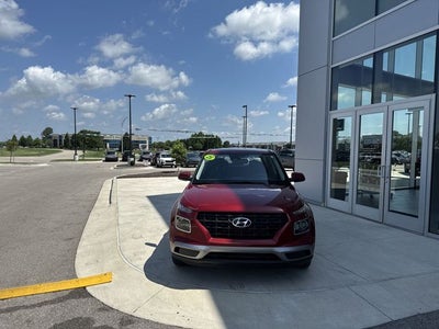 2025 Hyundai Venue SE